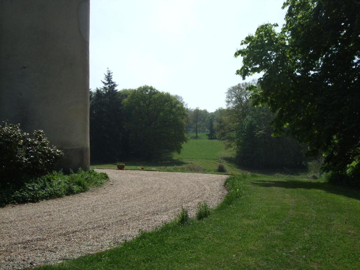 Château de La Ville-Huë Guer Exterior foto